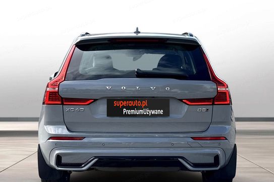 Volvo XC60 B5 B AWD Plus Dark