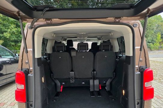 Toyota Proace Verso 2.0 D-4D Long Family aut