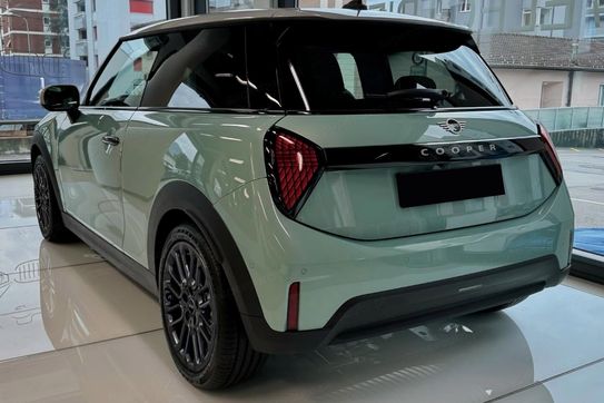 Mini Mini Cooper C Linia Classic