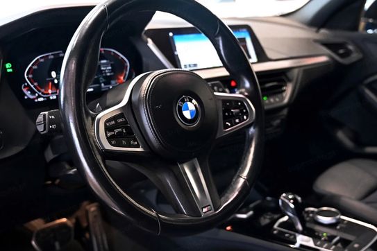 BMW Seria 1 118i M Sport