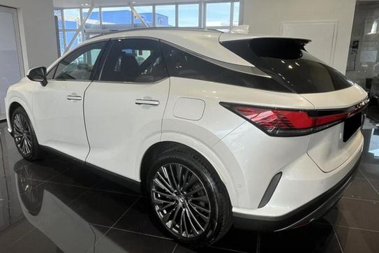 Lexus RX 450h+ Omotenashi 2.5 Hybrid Plug-in
