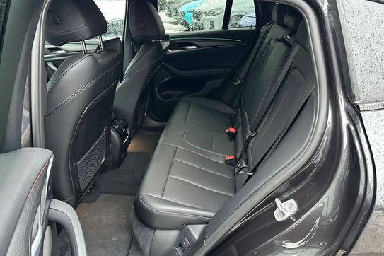 BMW X4 xDrive20d mHEV M Sport sport-aut