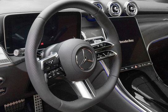 Mercedes GLC 200 4-Matic AMG Line