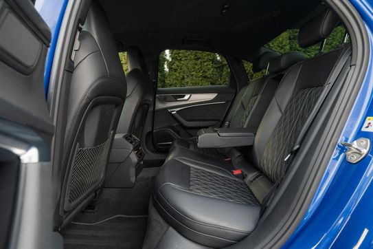 Audi A6 55 TFSI e quattro S Line