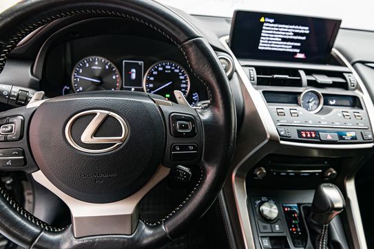 Lexus NX 300 AWD