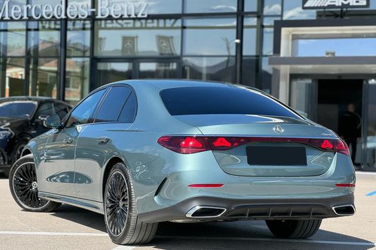 Mercedes Klasa E 220 d 4-Matic AMG