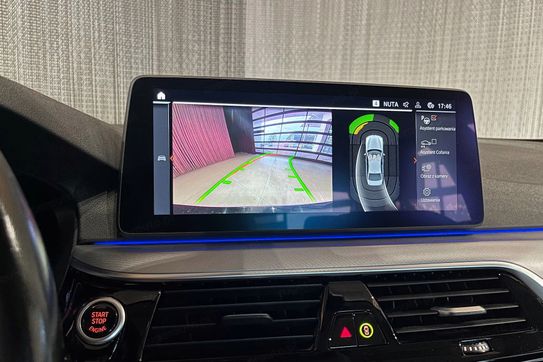 BMW Seria 5 520d aut