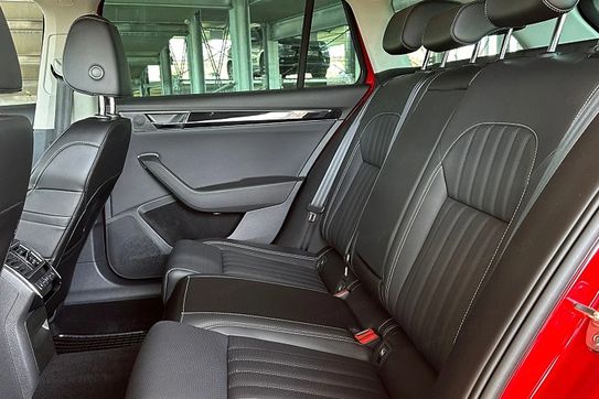 Skoda Superb 2.0 TDI SCR 4x4 L&K DSG