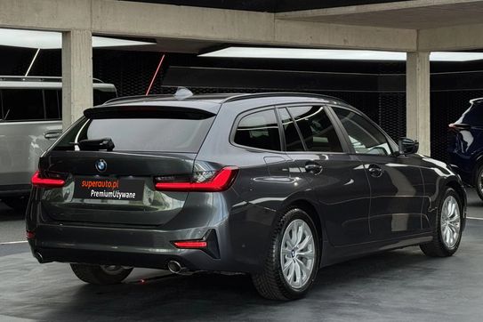 BMW Seria 3 318d aut
