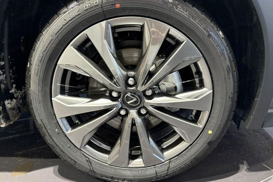 Lexus UX 300h F Sport 2.0 Hybrid Dynamic Force