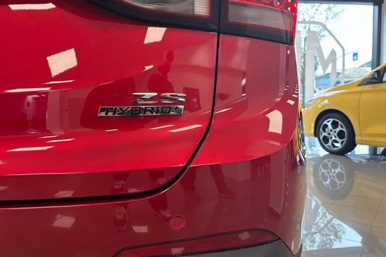 MG ZS 1.5 HEV+ Exclusive aut