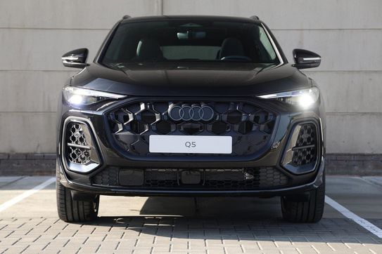 Audi Q5 e-Hybrid quattro S line