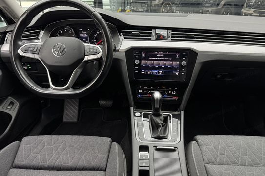 Volkswagen Passat 1.5 TSI Business DSG