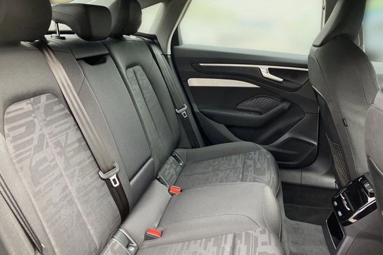 Audi A6 40 TDI mHEV Advanced S tronic