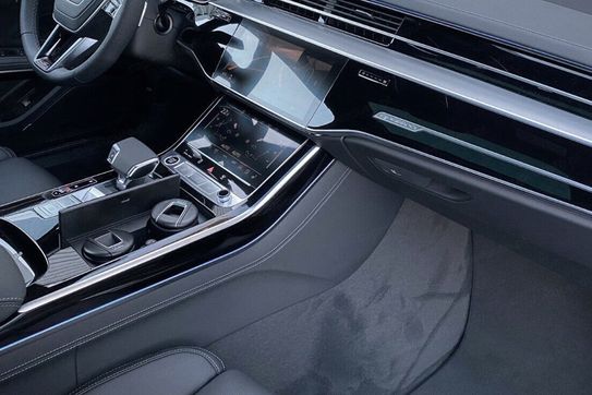 Audi A8 50 TDI quattro