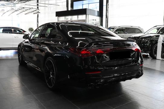 Mercedes Klasa E AMG 53 4Matic+ Hybrid