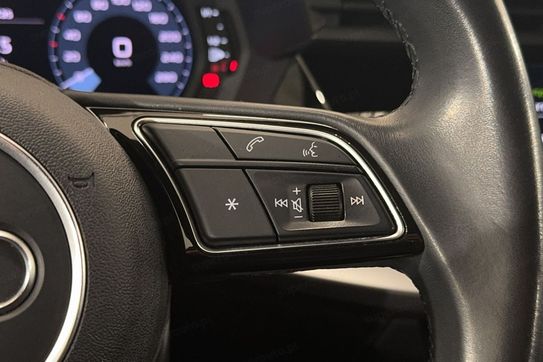 Audi A3 35 TFSI mHEV Advanced S tronic