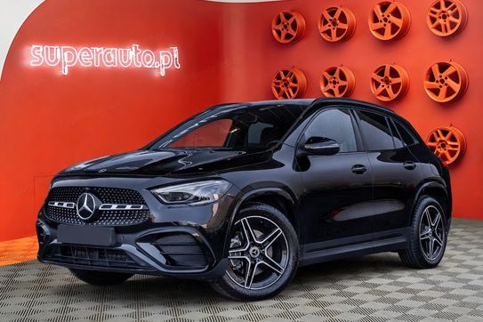 Mercedes GLA 200  AMG Line