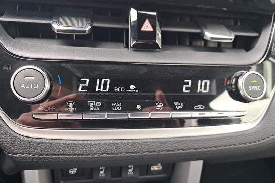 Toyota Corolla Cross 2.0 Hybrid Executive