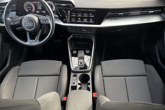 Audi A3 35 TFSI mHEV S tronic