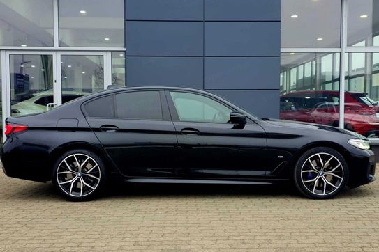 BMW Seria 5 530i xDrive M Sport