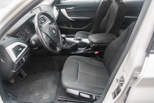 BMW Seria 1 118i