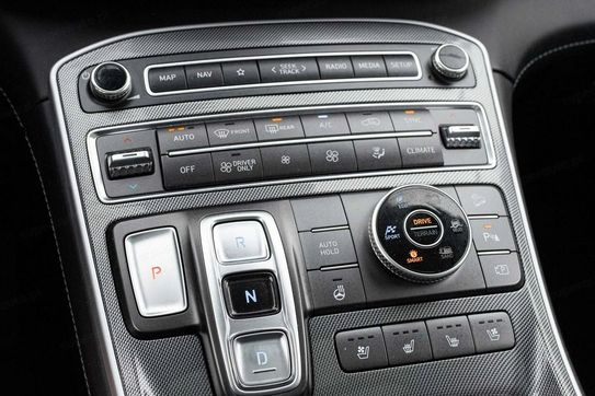 Hyundai Santa Fe 1.6 T-GDI HEV Platinum aut