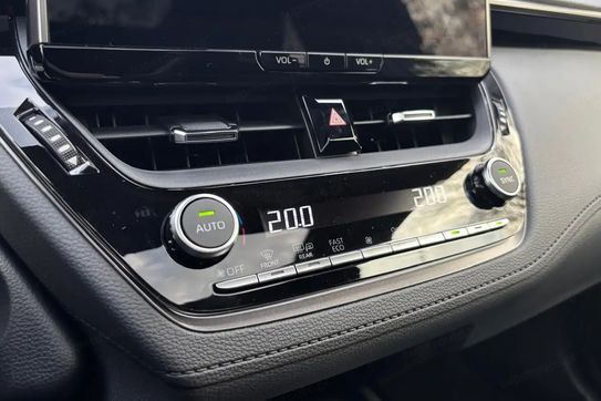 Toyota Corolla Cross GR Sport 2.0 Hybrid Dynamic Force
