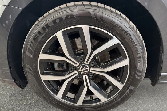 Volkswagen Passat 2.0 TDI DSG