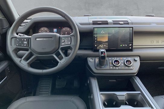 Land Rover Defender 110 D350 X-Dynamic HSE