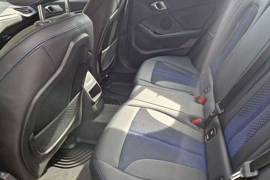 BMW Seria 1 118i M Sport