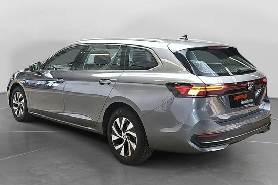 Volkswagen Passat 1.5 TSI  DSG