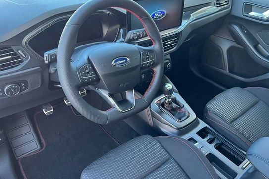 Ford Focus ST-Line X  1.0 EcoBoost