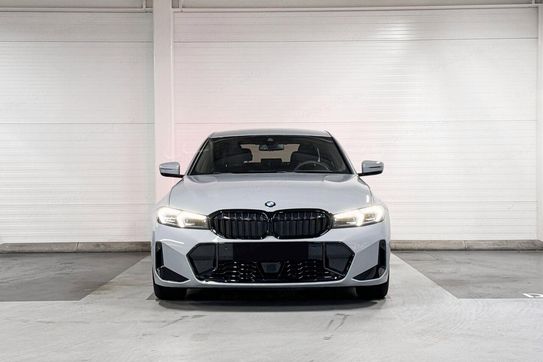 BMW Seria 3 320i M Sport