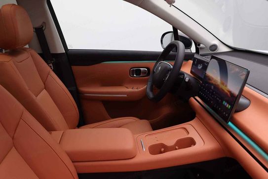 Leapmotor C10 Design 1.5 Hybrid