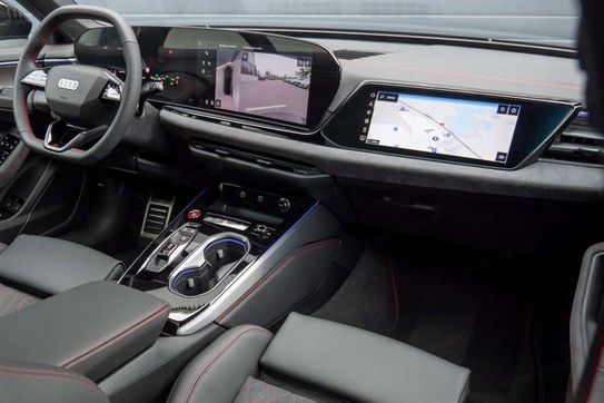 Audi A6 e-Hybrid quattro Avant