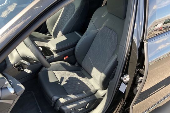 Audi A6 e-Hybrid 270 kW Quattro S tronic