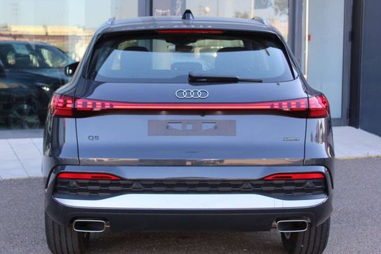 Audi Q5 TFSI quattro advanced