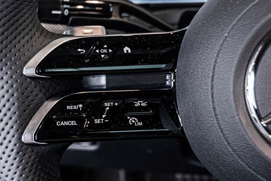 Mercedes CLE 300 4-Matic AMG Line