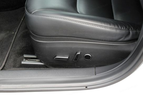 Tesla Model 3 Standard Range Plus