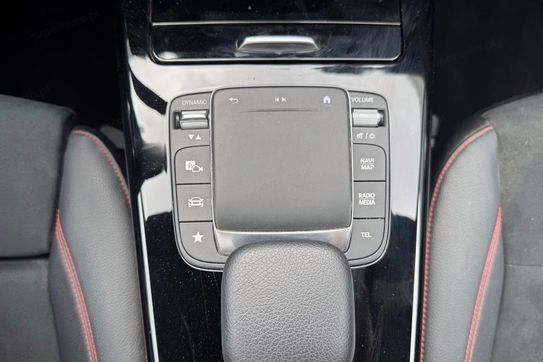 Mercedes CLA Shooting Brake 200 AMG Line