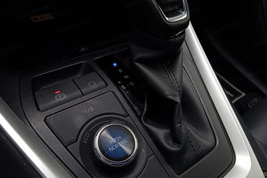 Toyota RAV4 2.5 Hybrid Selection 4x4