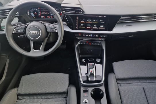 Audi A3 35 TFSI Advanced Sportback