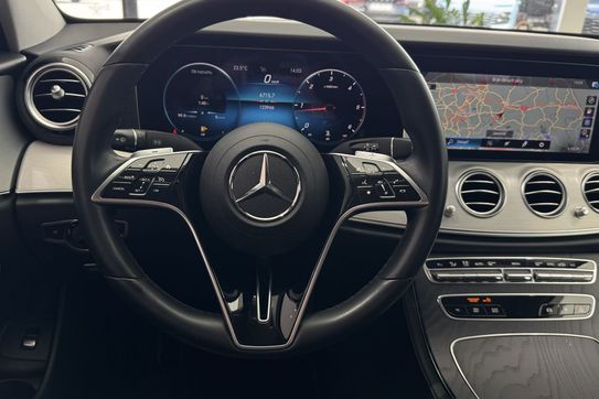 Mercedes E Klasa 220 d 4-Matic AMG