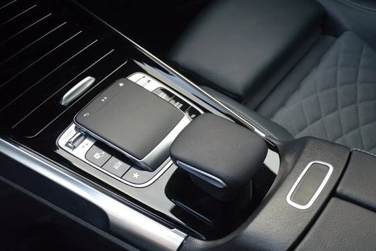 Mercedes GLB 200 d Progressive 8G-DCT