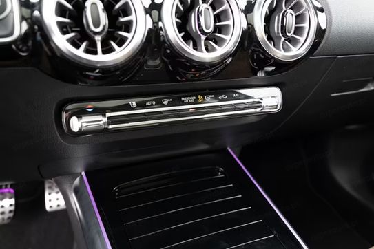 Mercedes GLA 220  4-Matic AMG Line