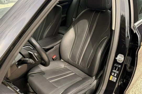 BMW Seria 5 530e iPerformance xDrive Luxury Line sport