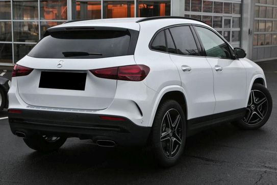 Mercedes GLA 200 AMG Line