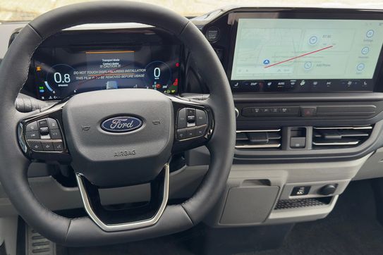 Ford Transit Custom Kombi M1 320 L2H1 Limited A8