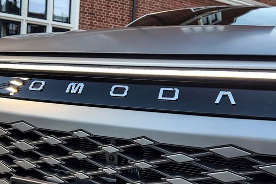 Omoda 9 1.5 Super Hybrid Exclusive AWD